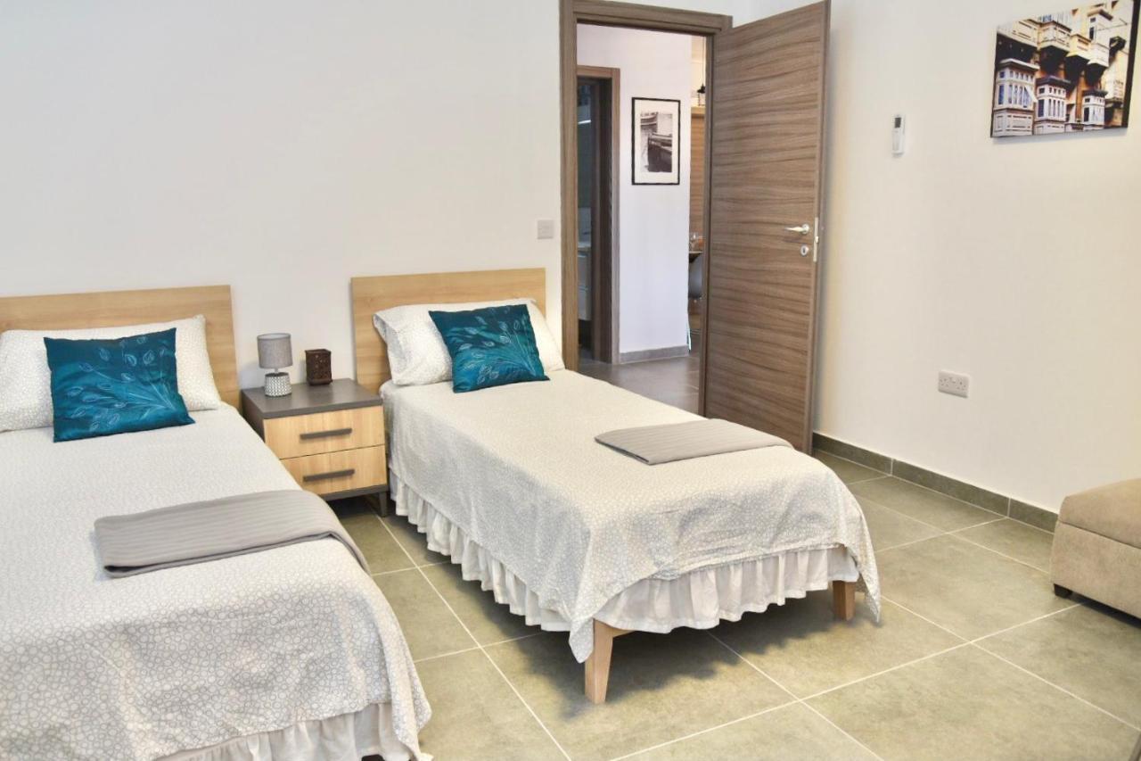 Bright & Modern 2-Bedroom, 4Th Floor Apartment In Gzira, Malta Kültér fotó